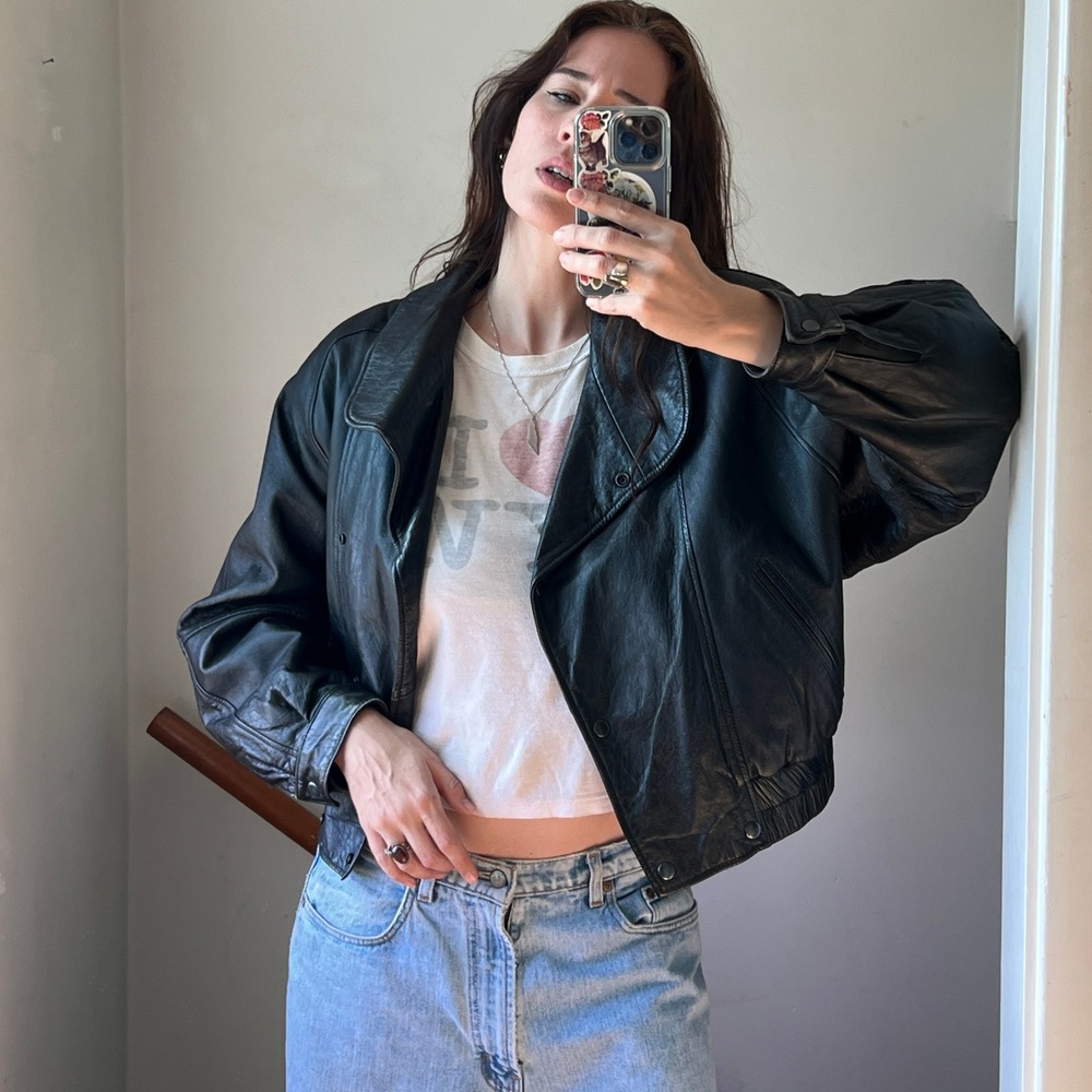 Vintage 80s Leather Jacket Black Cropped Statement Bomber Moto‎ Biker 90s - Picture 2 of 10